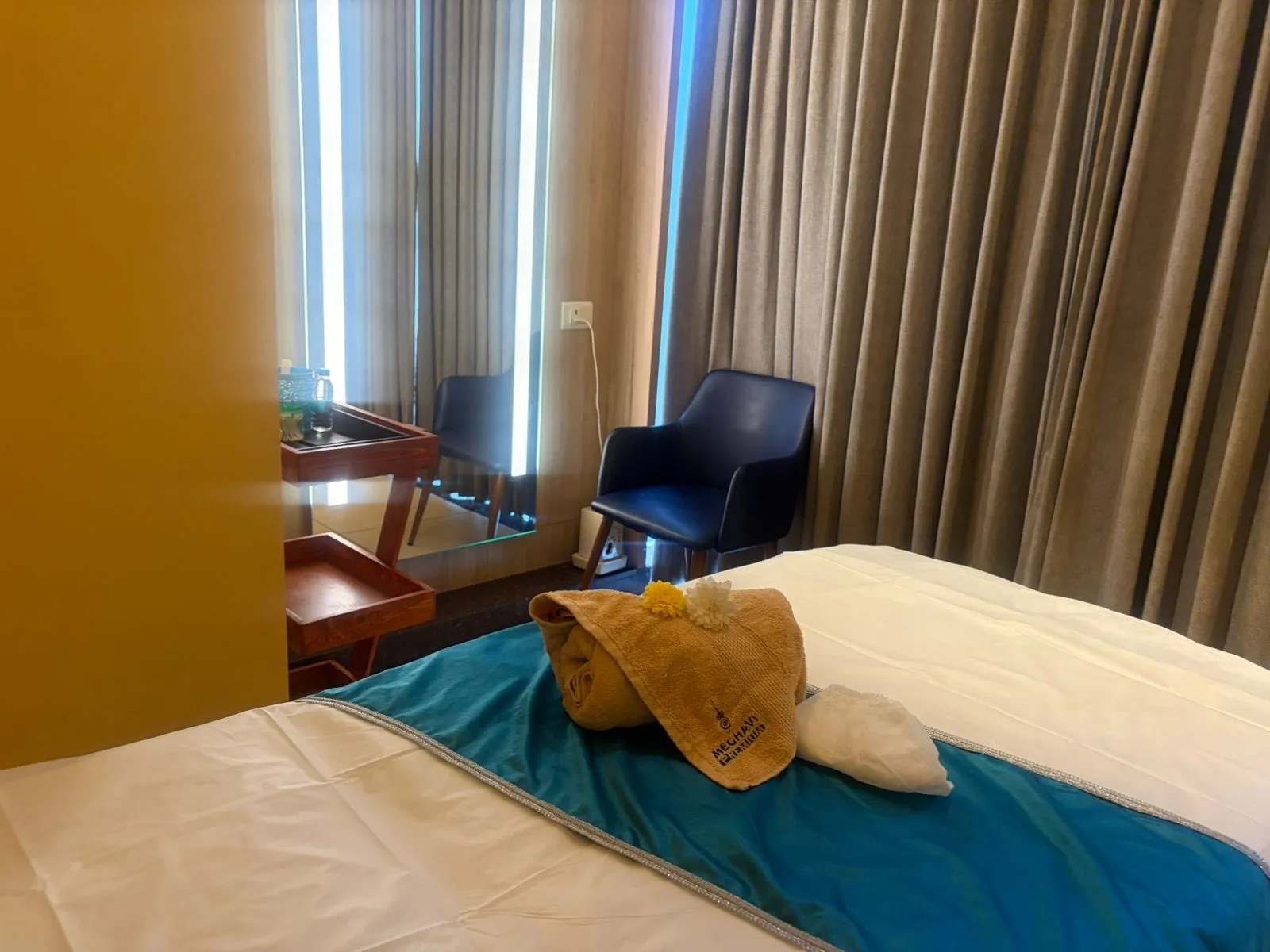 Meghavi Wellness Spa | Holiday Inn Hotel